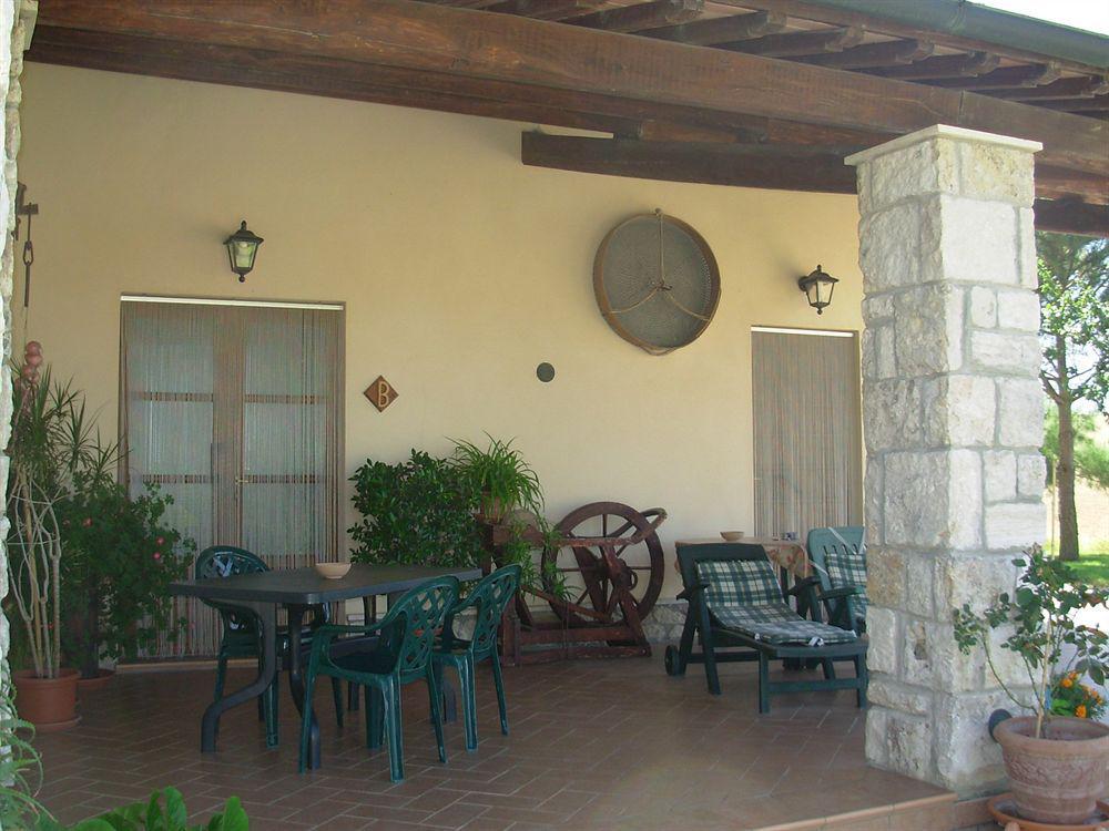 Agriturismo Sant' Ansano Pensionat Castiglione dʼOrcia Exteriör bild